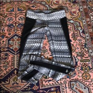 Alo Yoga Leggings Small/medium